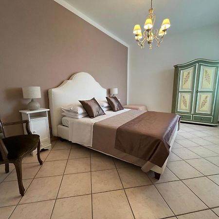 Appartamento Ciampino - Cavaliere Di Cuori ภายนอก รูปภาพ