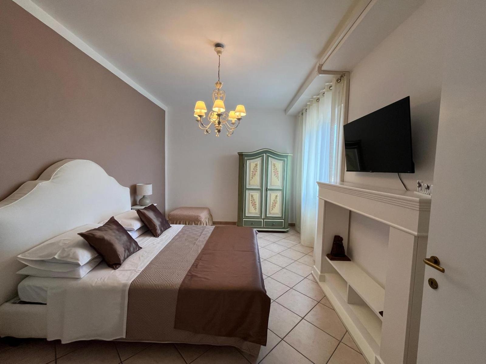 Appartamento Ciampino - Cavaliere Di Cuori ภายนอก รูปภาพ